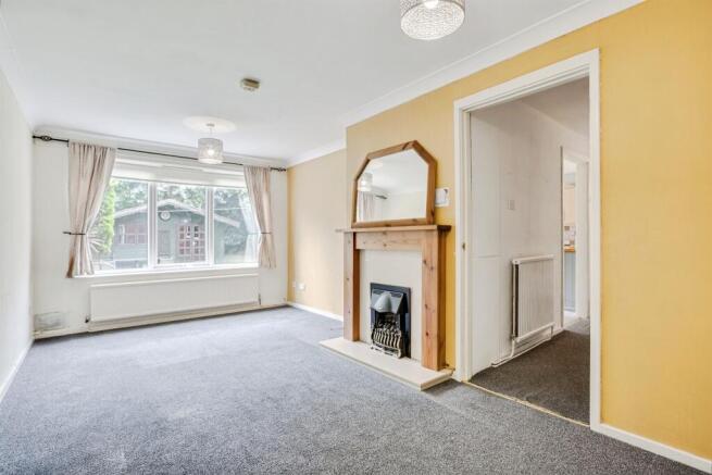 3 bed Semi-Detached for sale Image 4
