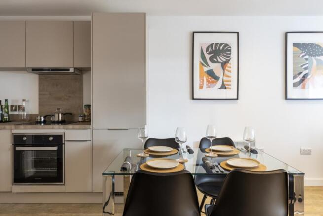 1 bedroom kitchen...