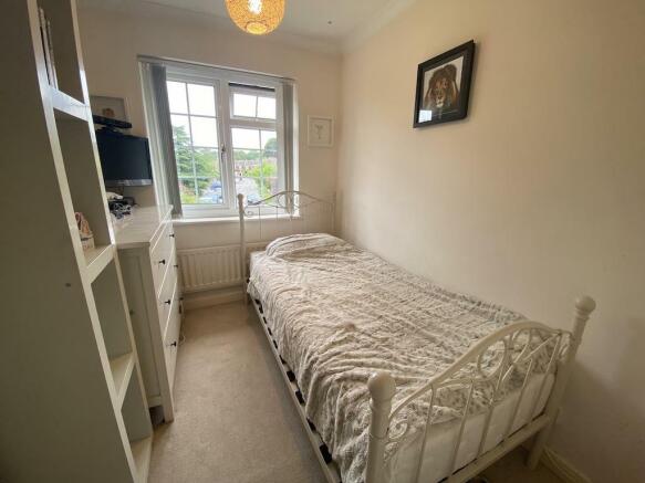 Bedroom 4.jpg