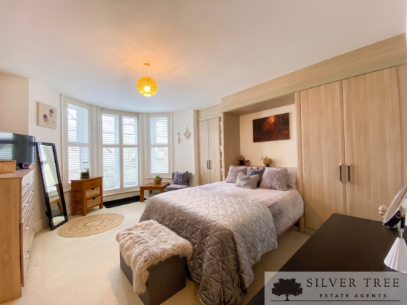 1 bed Apartment for sale Image 7