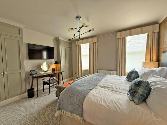 3 bed Terraced for sale Image 8