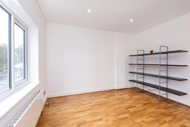 Flat 1, 239 London Road East, Batheaston, BA1 7RL-