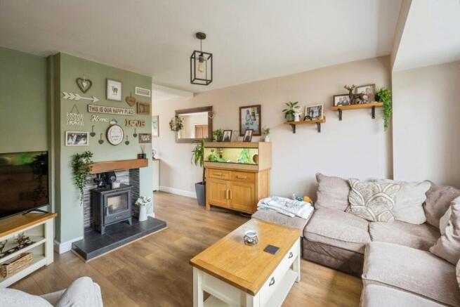 3 bed Terraced for sale Image 2