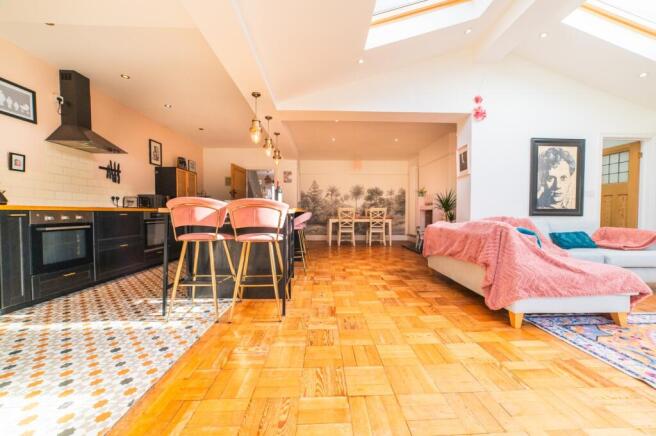 29 earls Court_33