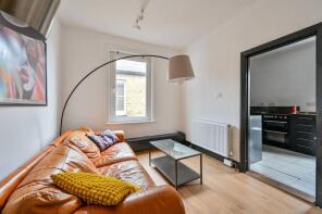 96, Thames Road, Chiswick, London W4 3RE