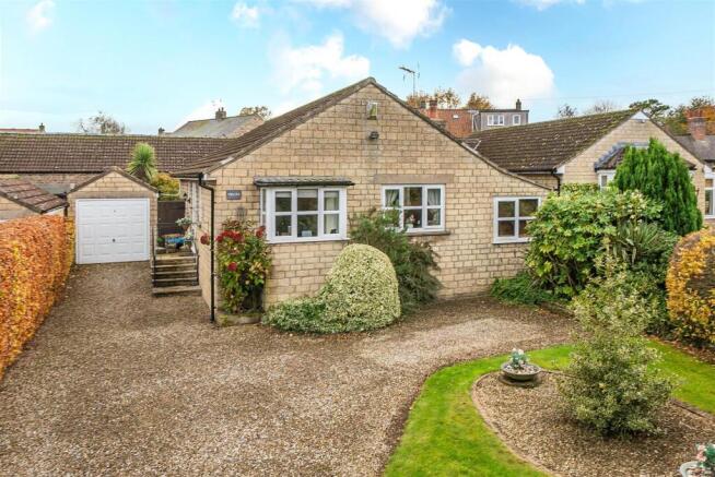 3 bed Bungalow for sale Image 6