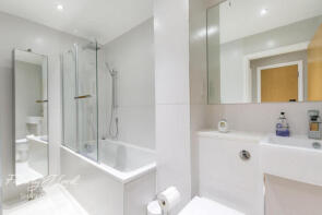 2, 381 St Andrews House, Southwark Park Road, London SE16 2JT