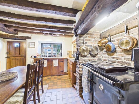 3 bed Cottage for sale Image 2