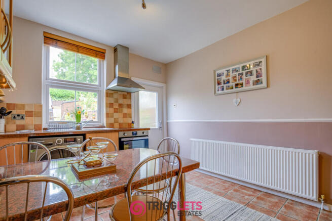 2 bed Terraced for sale Image 4