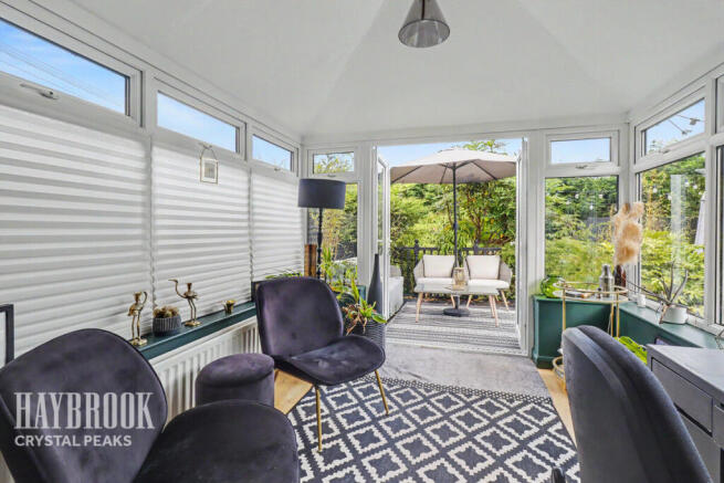 3 bed Semi-Detached for sale Image 9