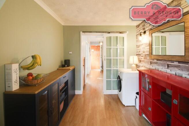 BREAKFAST ROOM