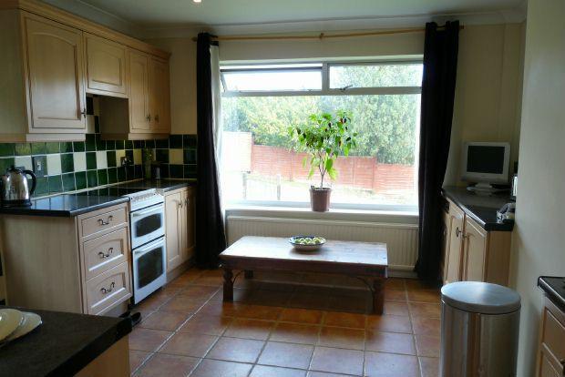 Kitchen/Breakfast Ro