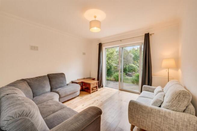 Daniels_5A, Riffel Road London, NW2_001.jpg
