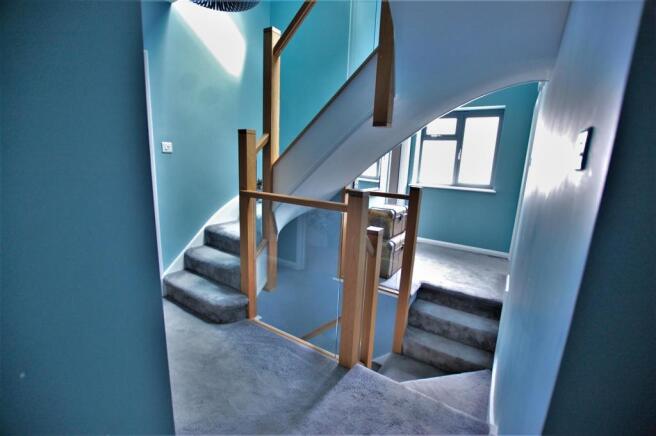 Winged First Floor Landing