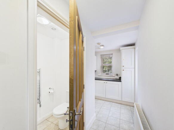 3 bed Town House for sale Image 6