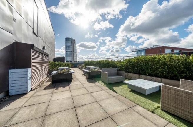 Communal roof terrace