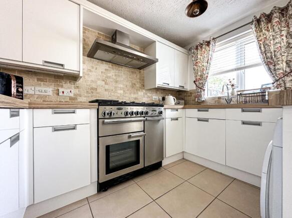 Cheddon Mews, Taunton, Somerset photo 4