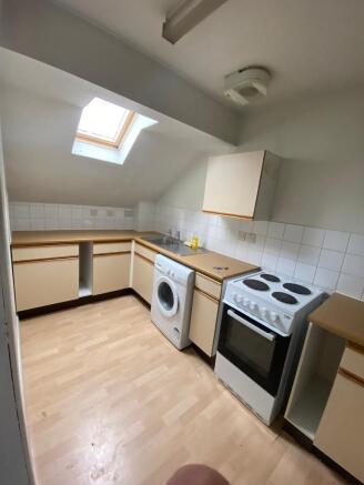17 Westleigh Close, Northampton, Northamptonshire, NN1 - £835 PCM – pohled 4