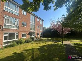 23, Caernarvon Gardens, Broadstairs CT10 1AL