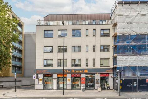 Barking Road, Canning Town