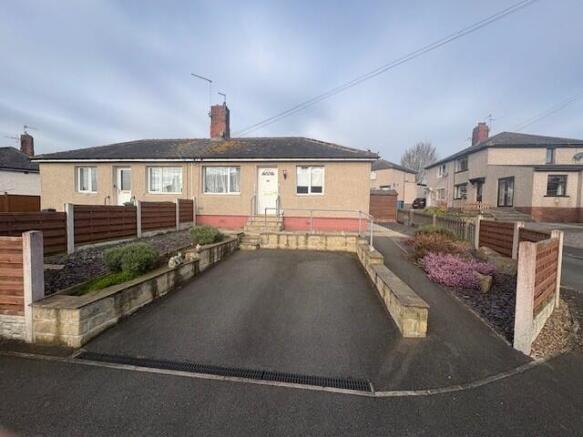 1 bed Semi-Detached Bungalow for sale Image 12
