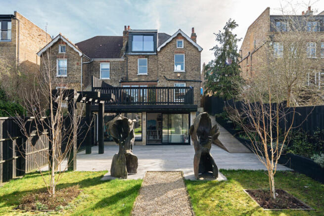 329894 - MP03690.jpg