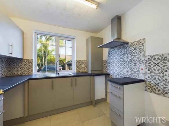 CAM02796G0-PR0228...