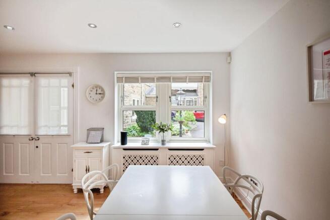 1 bed Mews for sale Image 5