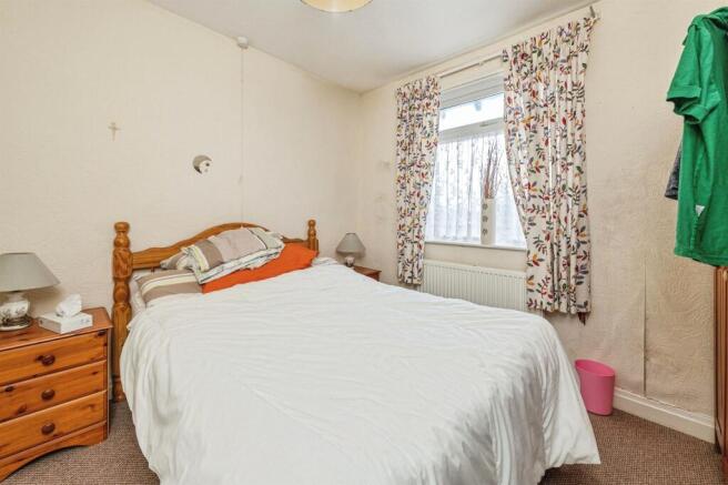 3 bed Semi-Detached for sale Image 7