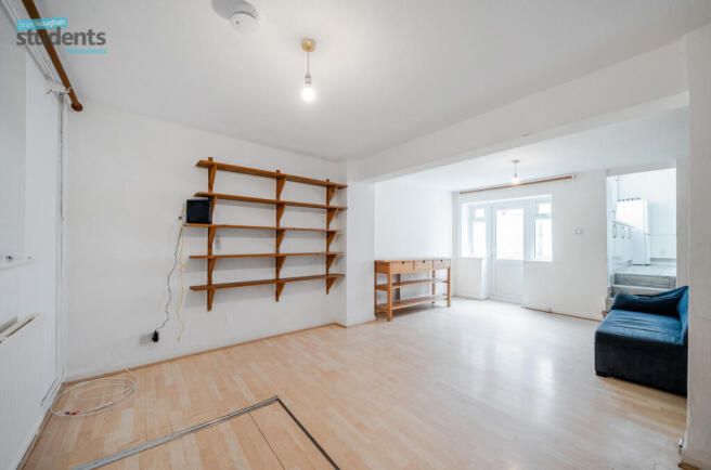 9dc6d7c3-85d6-4b7...