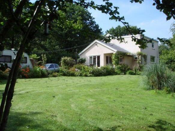 REAR GARDEN VIEW