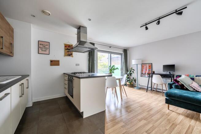 1414598-20-699c647f20c6e