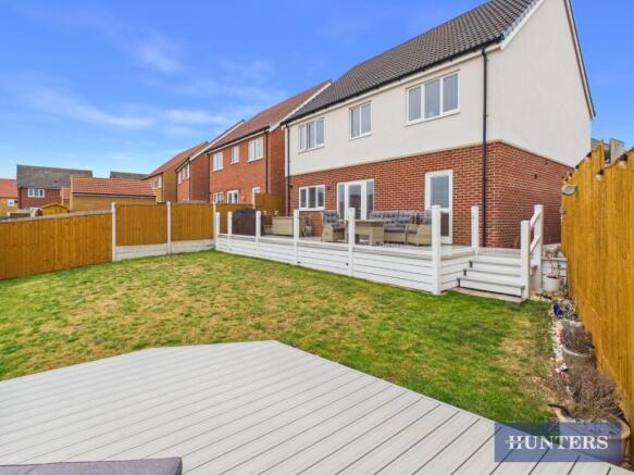 5 bed Detached for sale Image 4