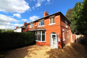 11, Broadway, Leyland PR25 3EH