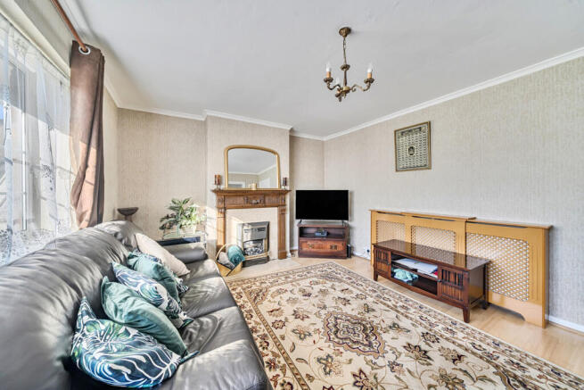 1356239-4-68dc081...