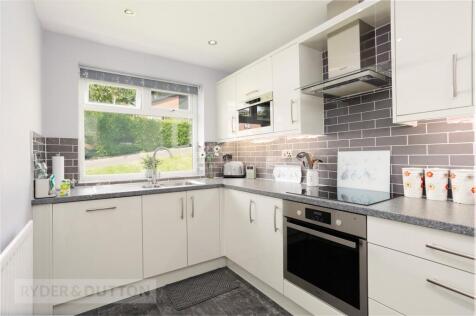 Glade Brow, Grotton, Saddleworth, OL4