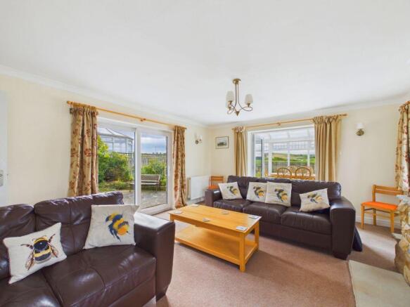 3 bed Detached Bungalow for sale Image 7