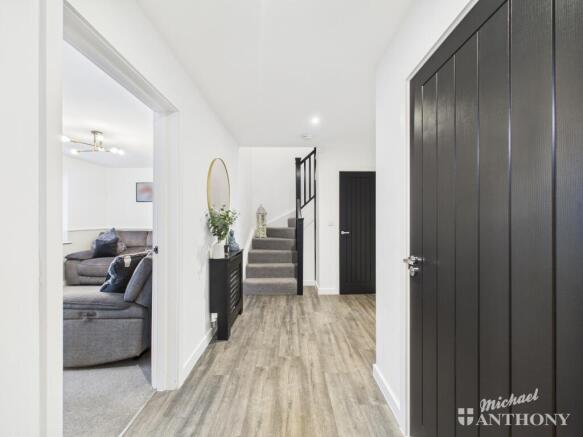 CAM02773G0-PR0393-STILL006