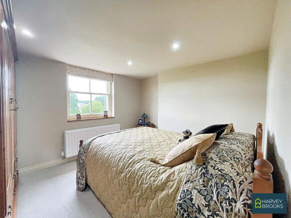 3 bed Detached for sale Image 11