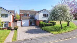 18, Whitefields Crescent, Solihull B91 3NU