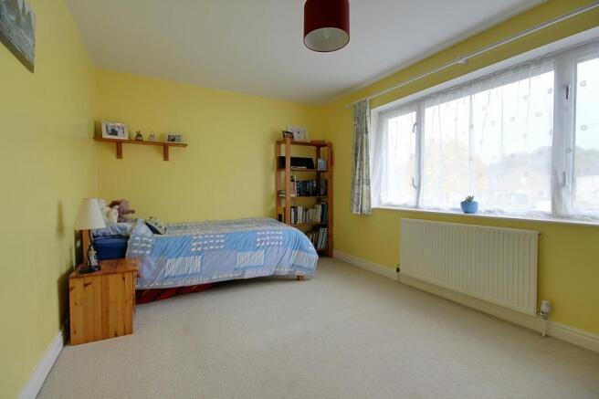 Bedroom 2 (Double)