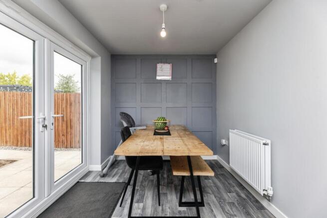3 bed Semi-Detached for sale Image 12