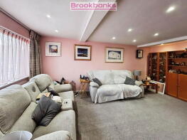 49, Cyclamen Road, Swanley BR8 8HH