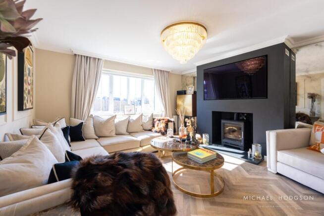 60 Leighfield-05.jpg