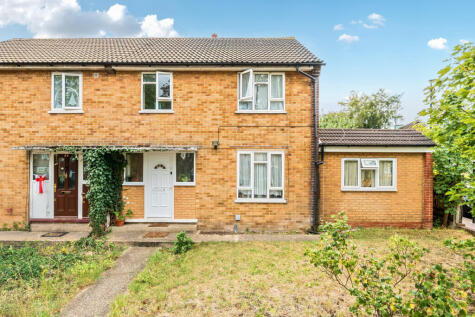 McLeod Road, Abbey Wood