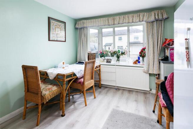 3 bed House for sale Image 10