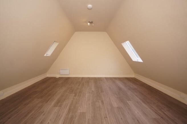 Brittens Lodge - Study over Garage.jpg