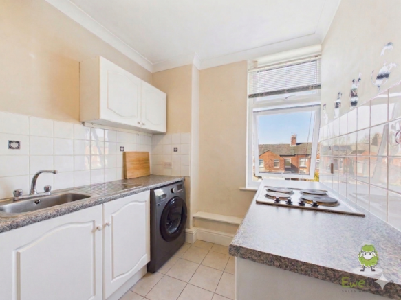 Kitchen  - Ewemove Whitchurch Nantwich Charlotte T