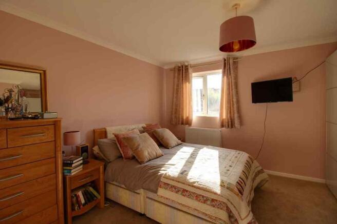 Bedroom 1 (Double)