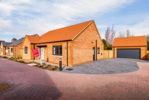 2, Maple Way, Donington, Spalding PE11 4XL